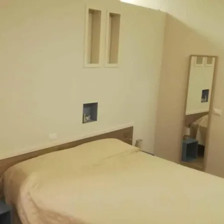 Dimora Damiani ベッド・アンド・ブレックファスト 3*