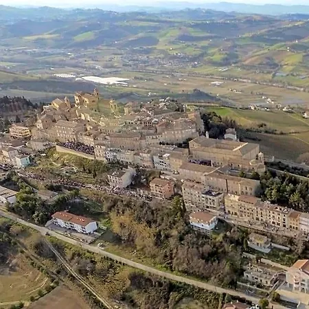 Dimora Damiani 3* Montefiore dellʼAso